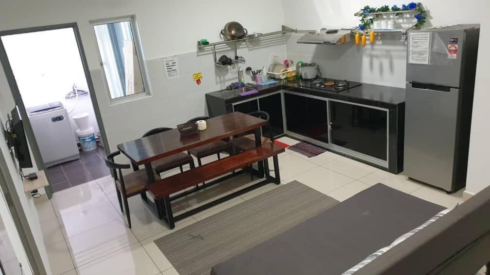 ג'והור בהרו Aliff Residences 艾麗軒 מראה חיצוני תמונה