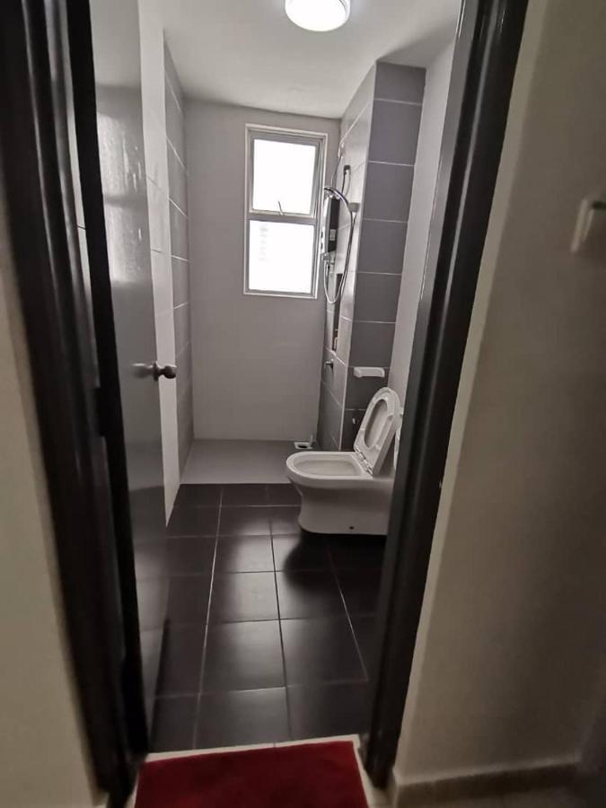 ג'והור בהרו Aliff Residences 艾麗軒 מראה חיצוני תמונה